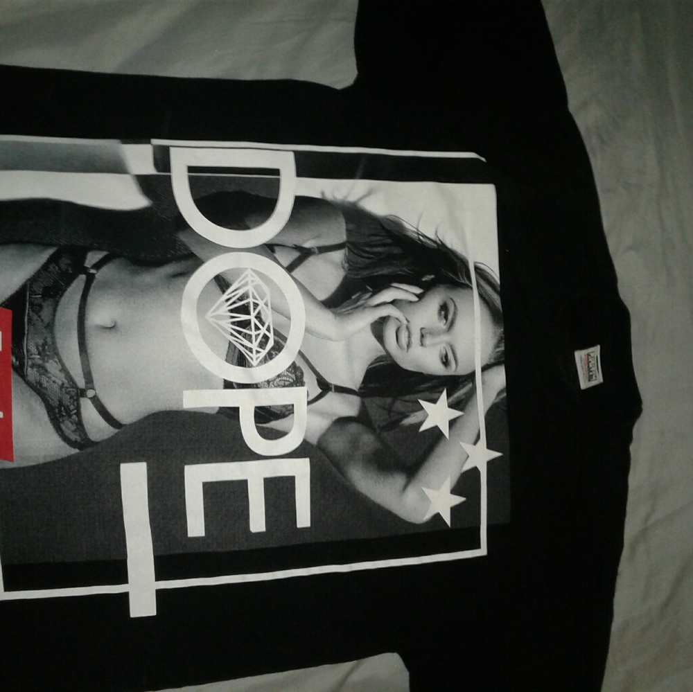 DOPE T-ShIRT